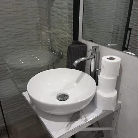 Lisbon South Bay 2 Guest house *